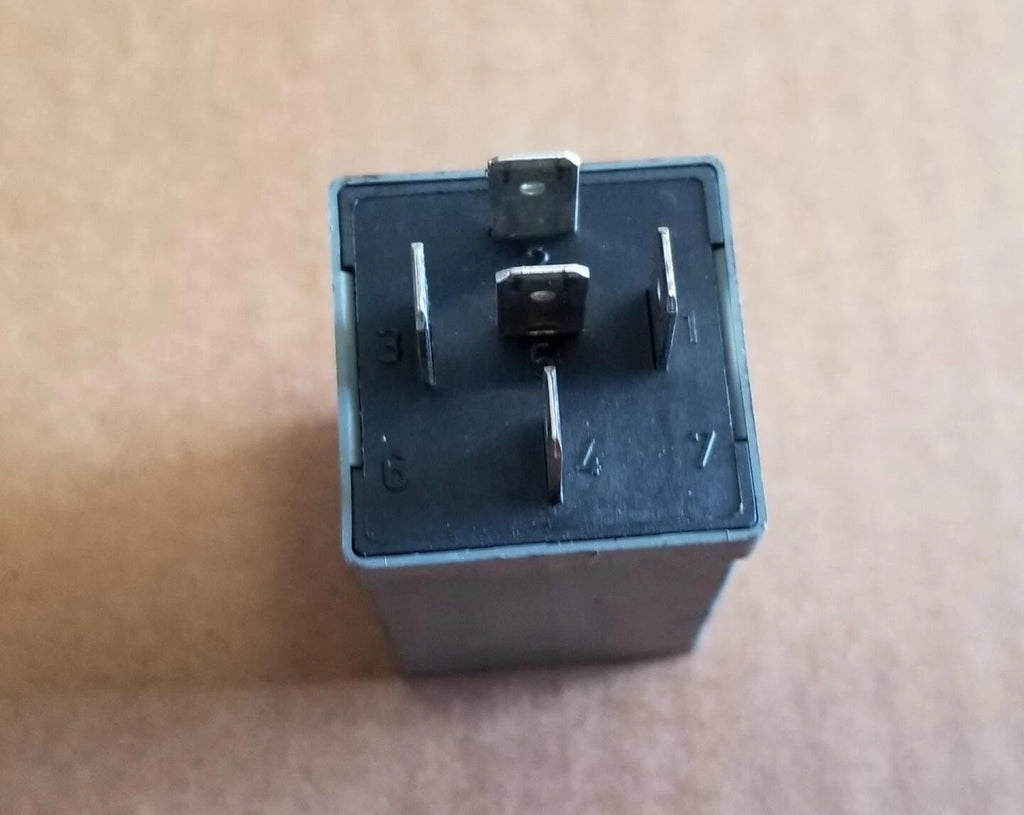 5 Pin Relay for Jaguar XJ8 XJ8L XJR XJ6 XJ12 (1995–2003) 88AG18C641AA