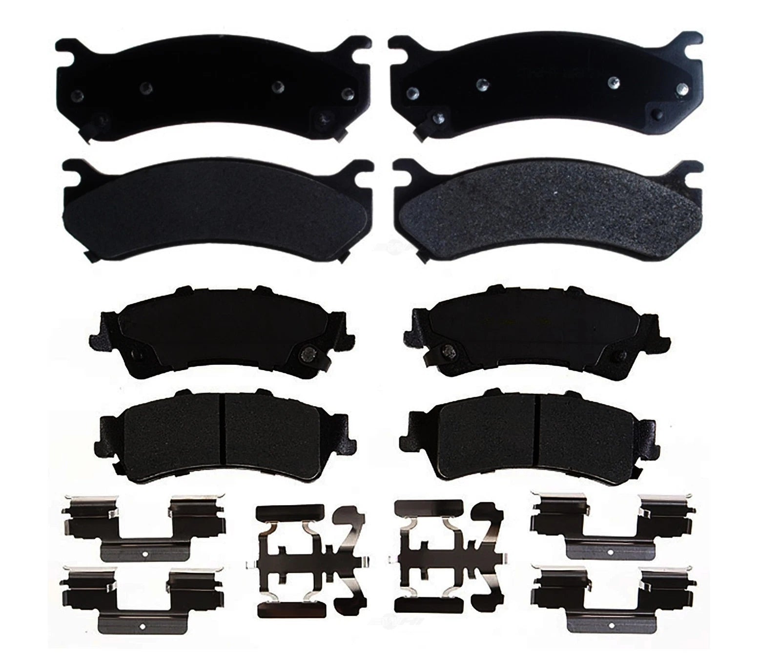 Set of 4 Semi-metallic Brake Pads for Chevrolet GMC Safari (1996–2005)
