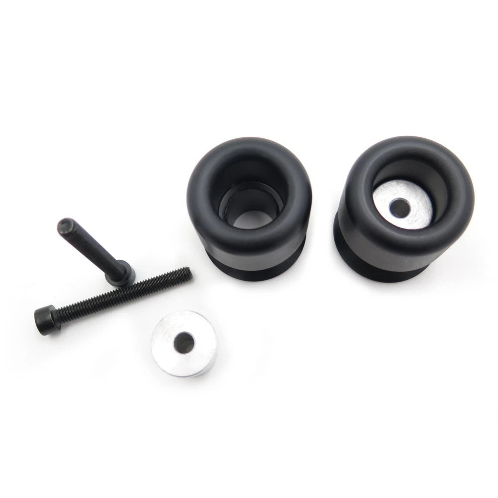 Black Swingarm Spools 6mm for Yamaha FZ-1 FZ6 FZ8 FZS1000 FZS600 R1 (2006–2016)