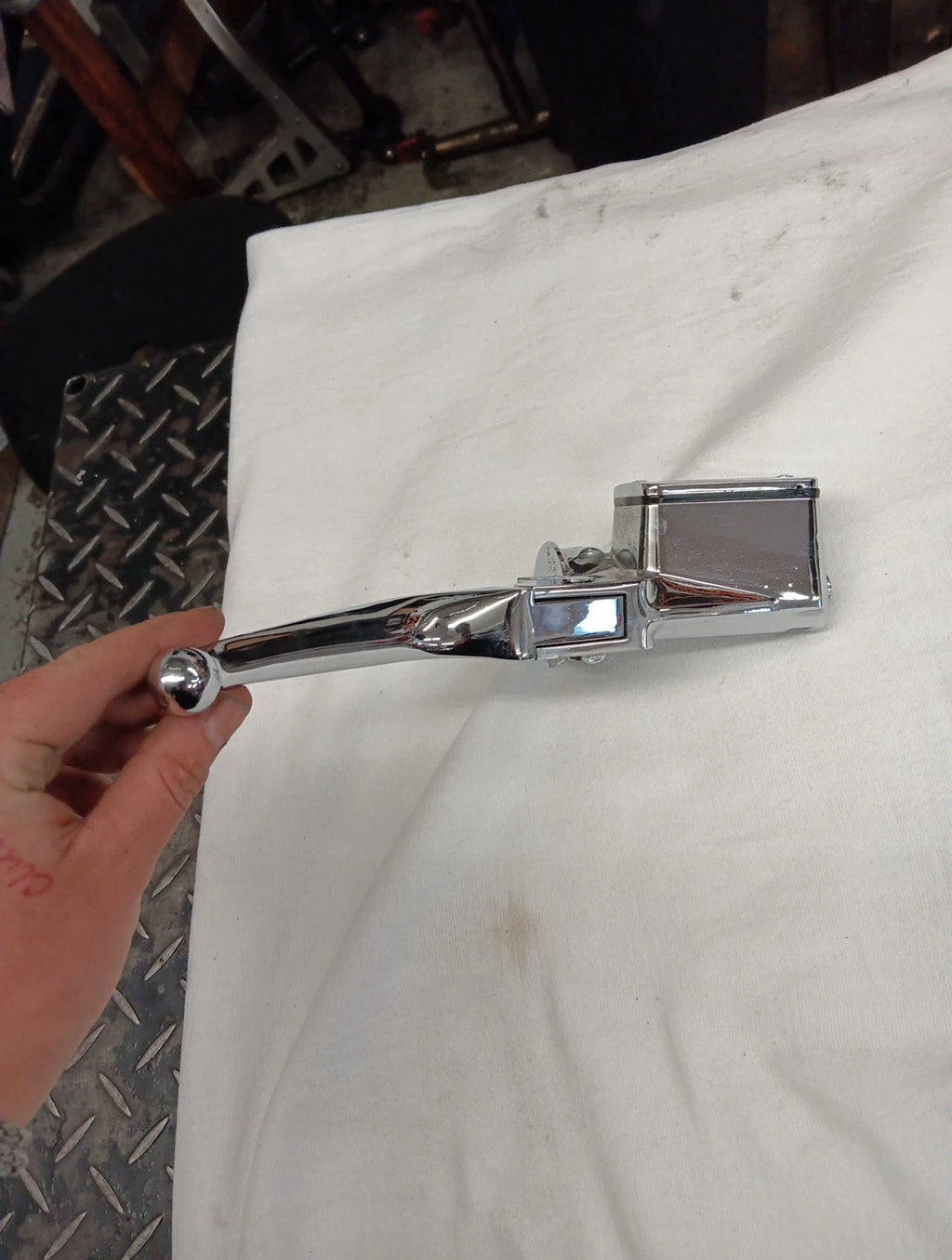 5/8 Front Chrome Master Cylinder Assembly for Aftermarket Vehicles