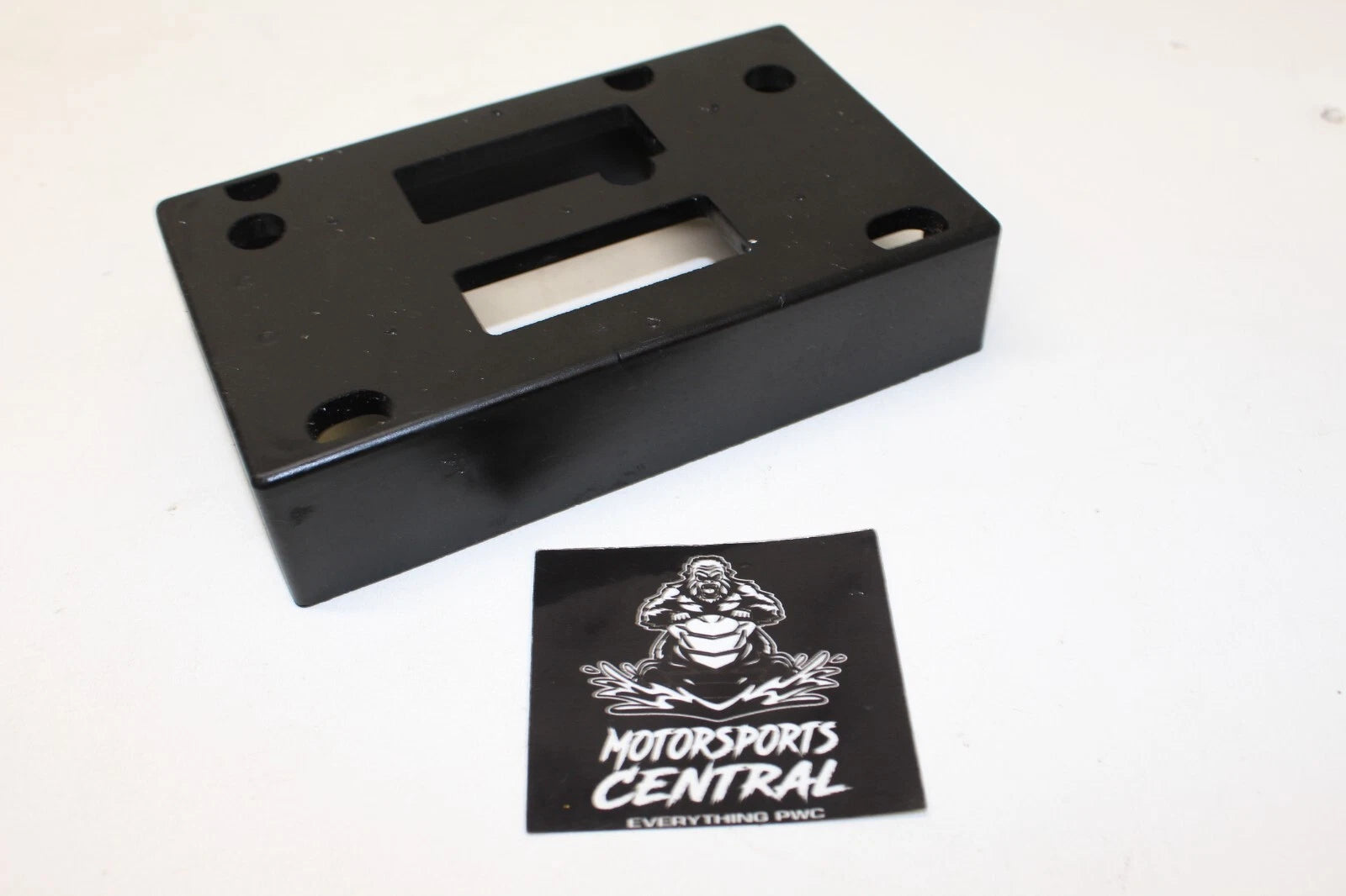Battery Lower Mount Pad Tray for Sea-Doo GTI GTX RX XP DI RFI (2002–2004)