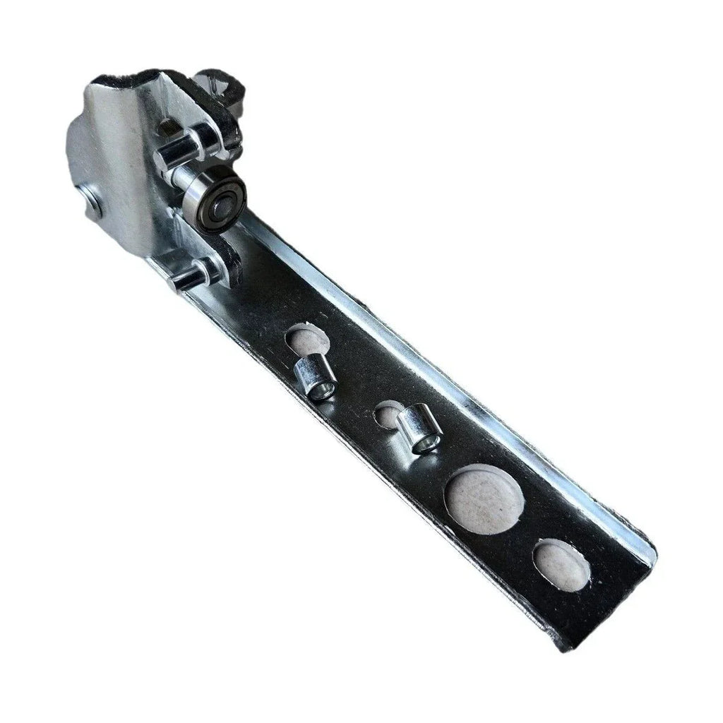 Right Middle Sliding Door Roller Hinge Bracket for Toyota HiAce (1989–2005)