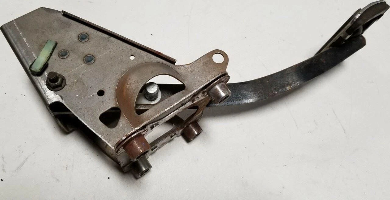Brake Foot Pedal Assembly for Lincoln Mark VII (1990–1992)