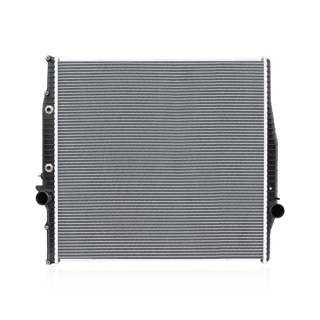 2 Row Radiator for Volvo VNL VN VNM (2004–2021) with Oil Cooler