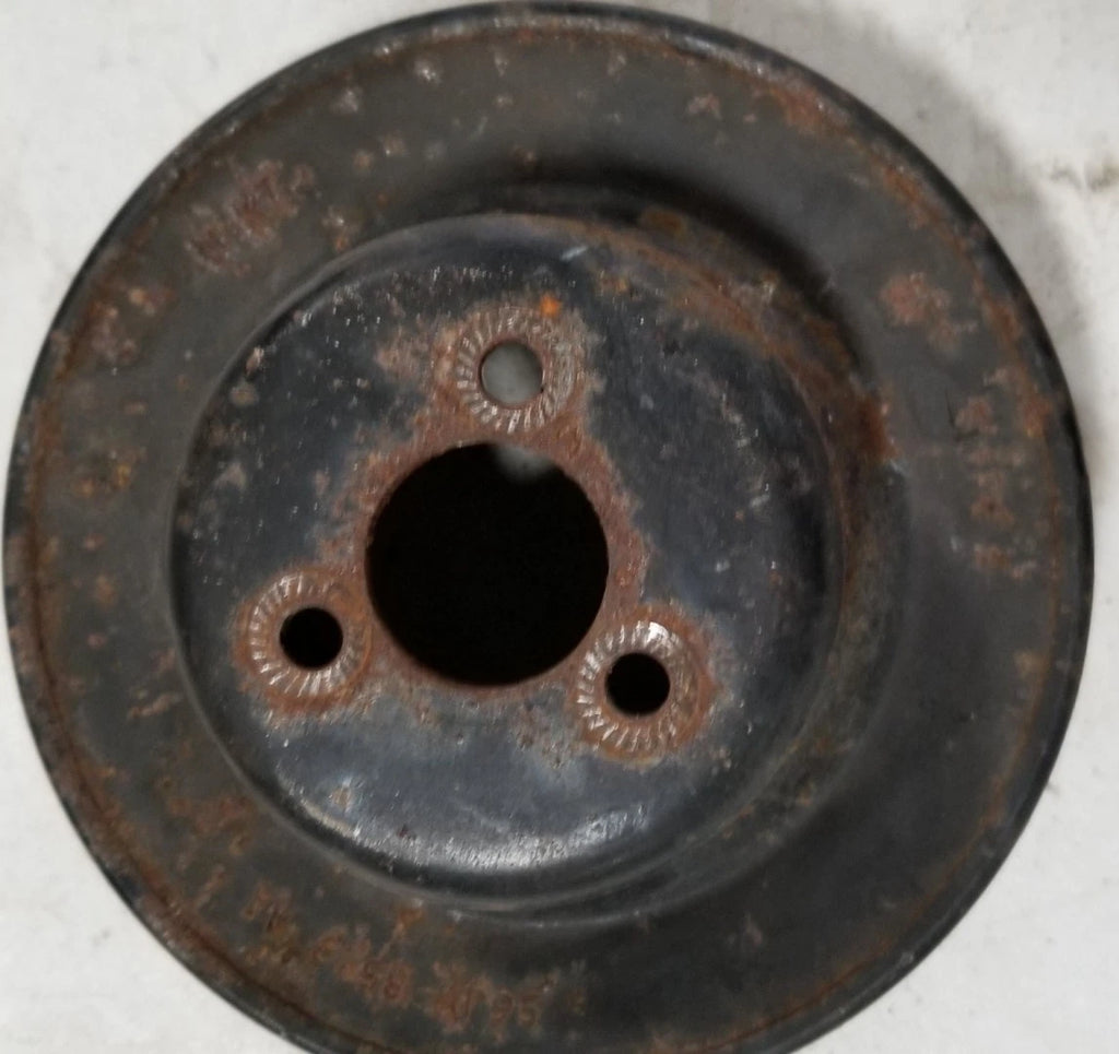 Engine Coolant Water Pump Pulley for Jaguar XJ8 XJR XK8 (1997–1998) 96JV-8509-AA