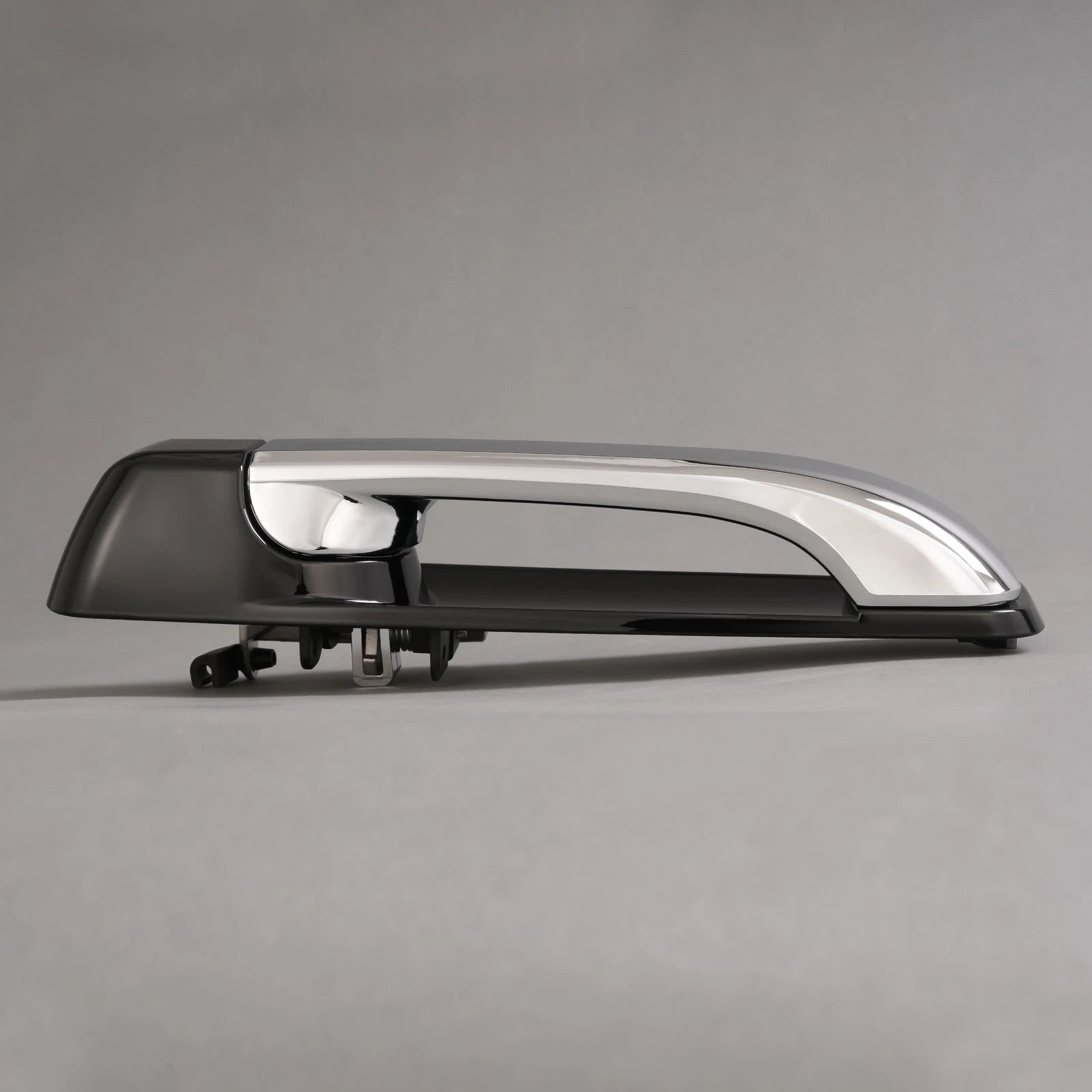 Chrome and Black Exterior Door Handle for Dodge Ram 1500 (2009–2010)
