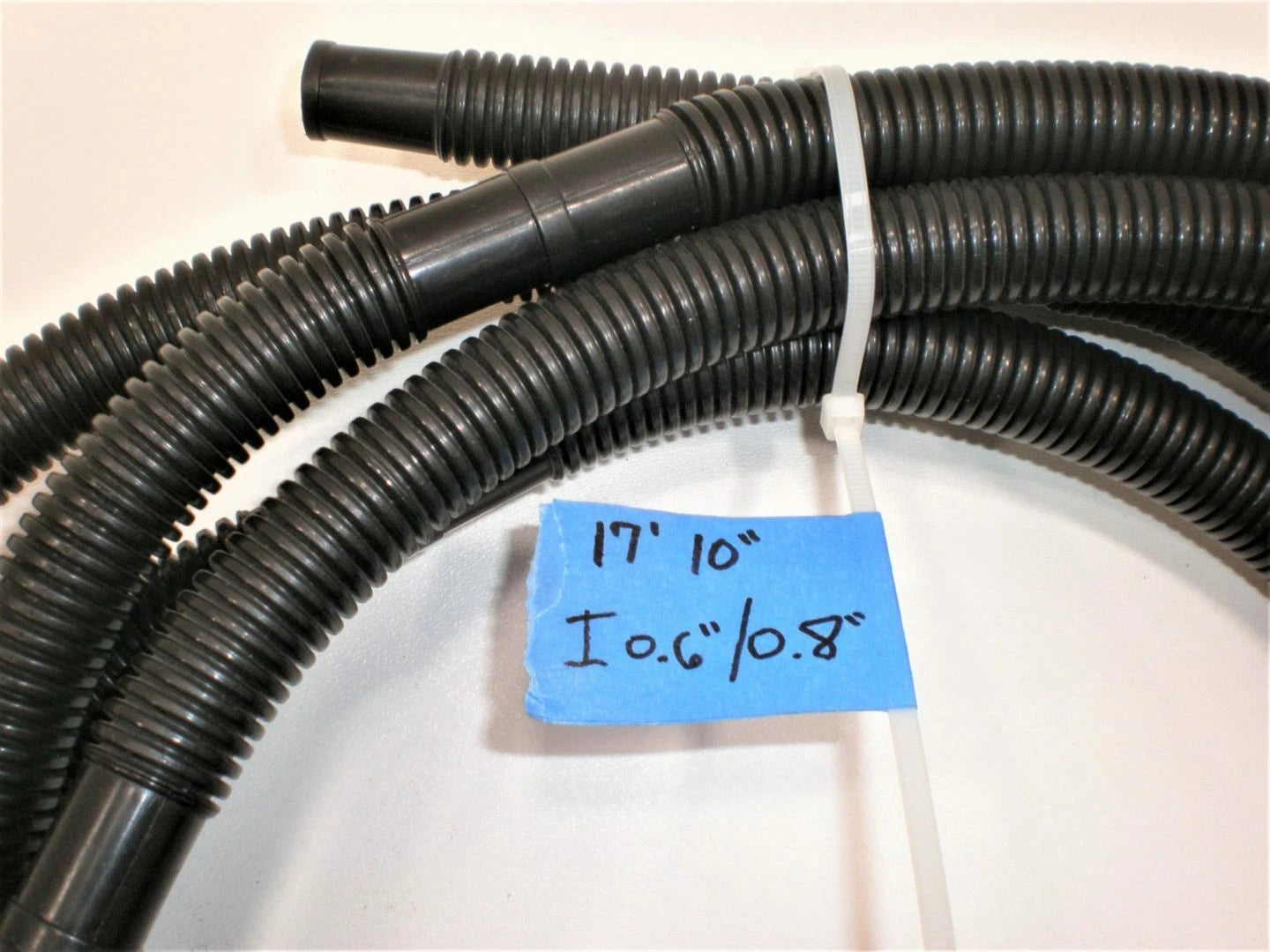 Corrugated Conduit Flex Tubing for Electrical Wiring Harness (17' 10" L x 0.60 ID)
