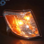 Front Right Halogen Turn Signal Light for Subaru Forester (2001-2002)
