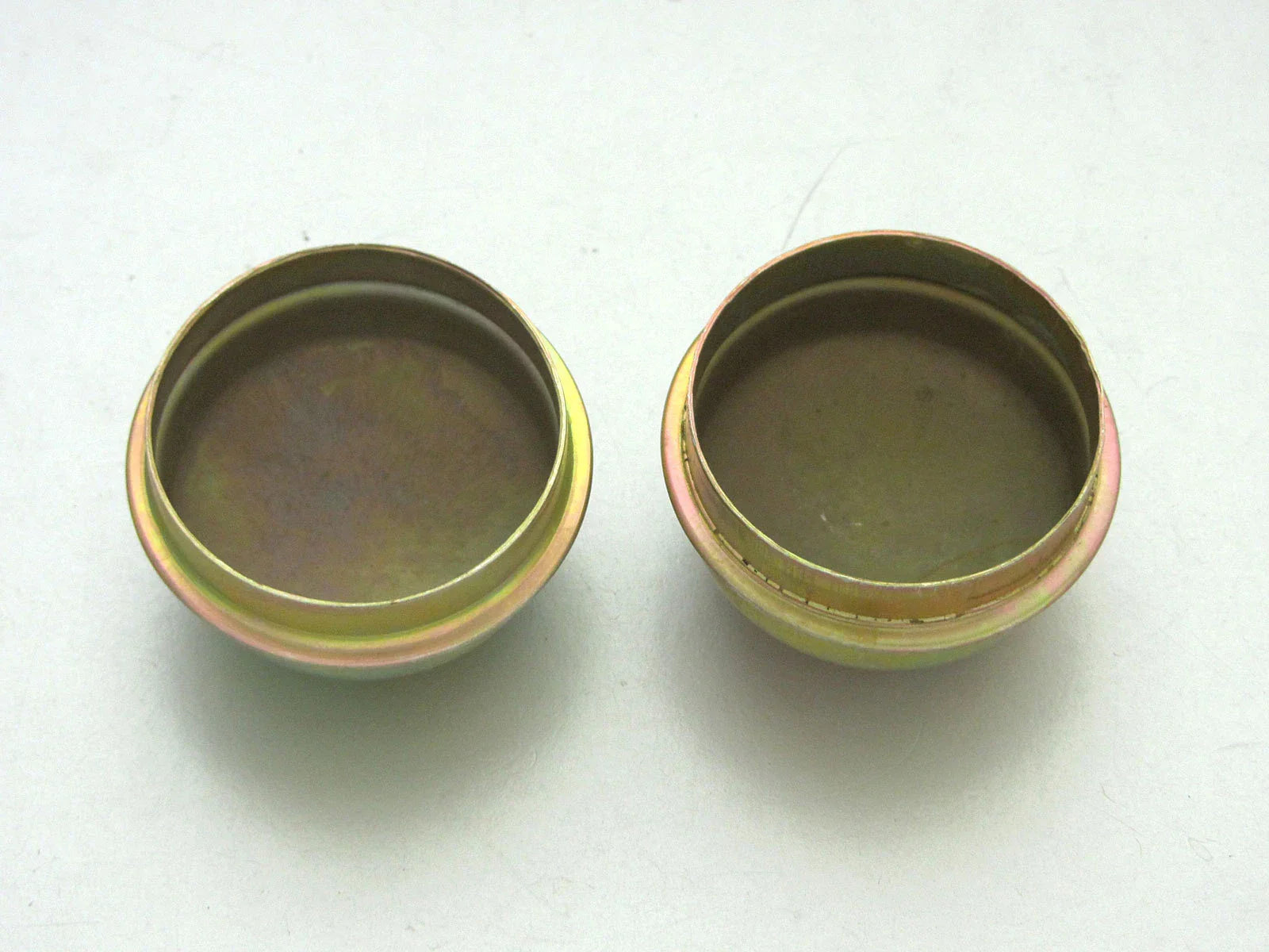 Wheel Hub Axle Bearing Dust Grease Cap Set for Toyota Hilux LN50 LN85 LN100 LN147