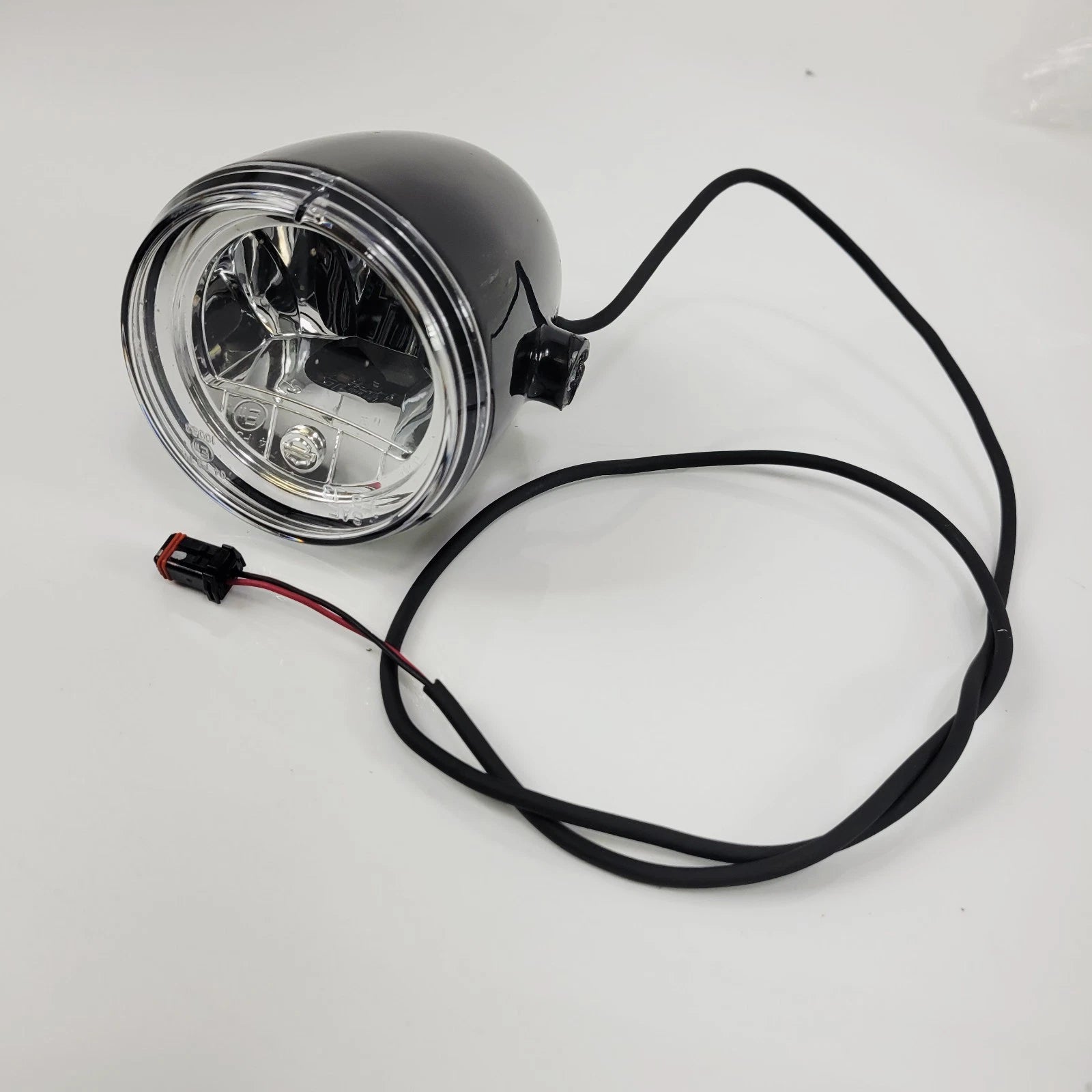 Daymaker LED Fog Lamp for Harley-Davidson (68000387)