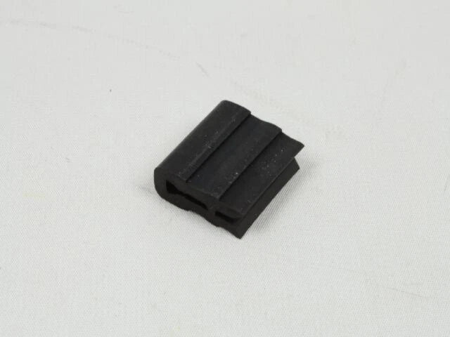 Upper Radiator Insulator for Mopar (68043918AA)