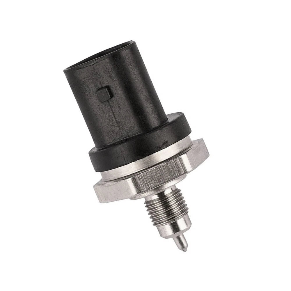 Fuel Pressure Sensor for Jaguar Land Rover (2012–2022) Ref.LR035562