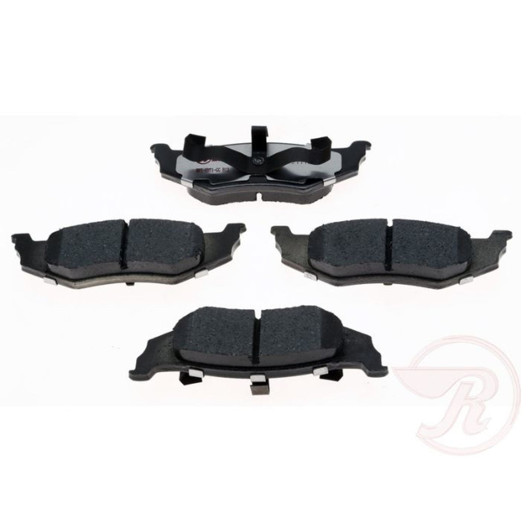 Set of 4 Brake Pads for Chrysler PT Cruiser (2001–2010) Rear FWD