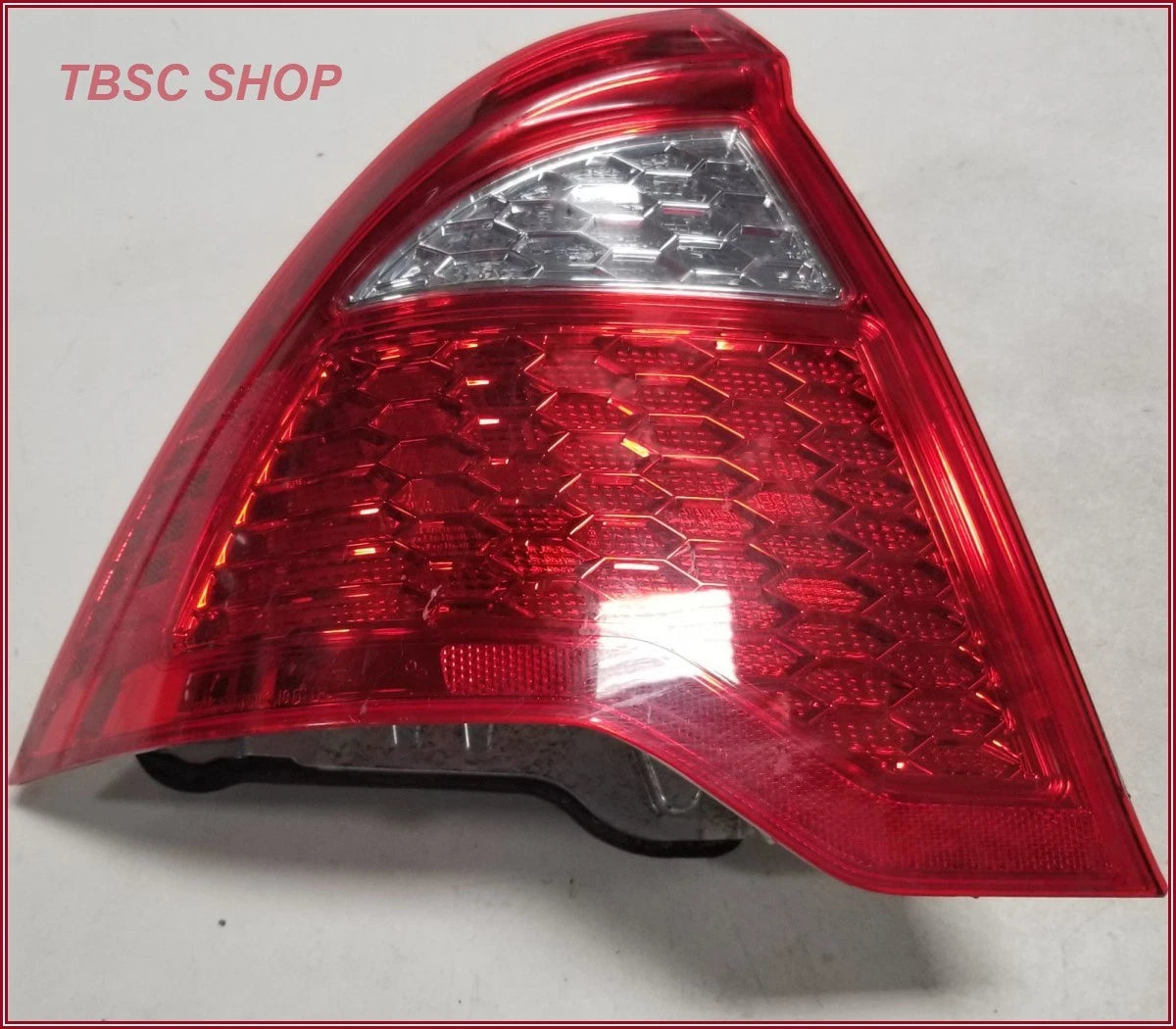 Taillight for Ford Fusion LH Driver (2010–2012) 9E53-13B505-A