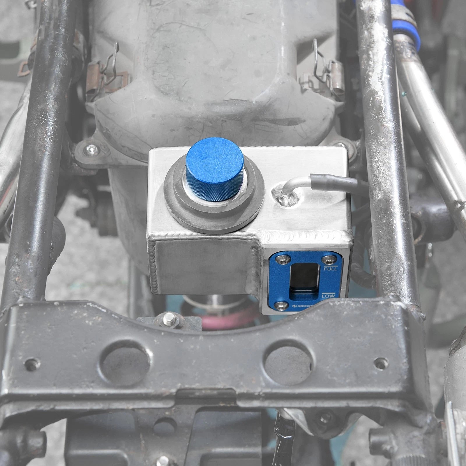 NICECNC Aluminum Reservoir Radiator Viewable Window for Yamaha Banshee 350 (1987–Present)