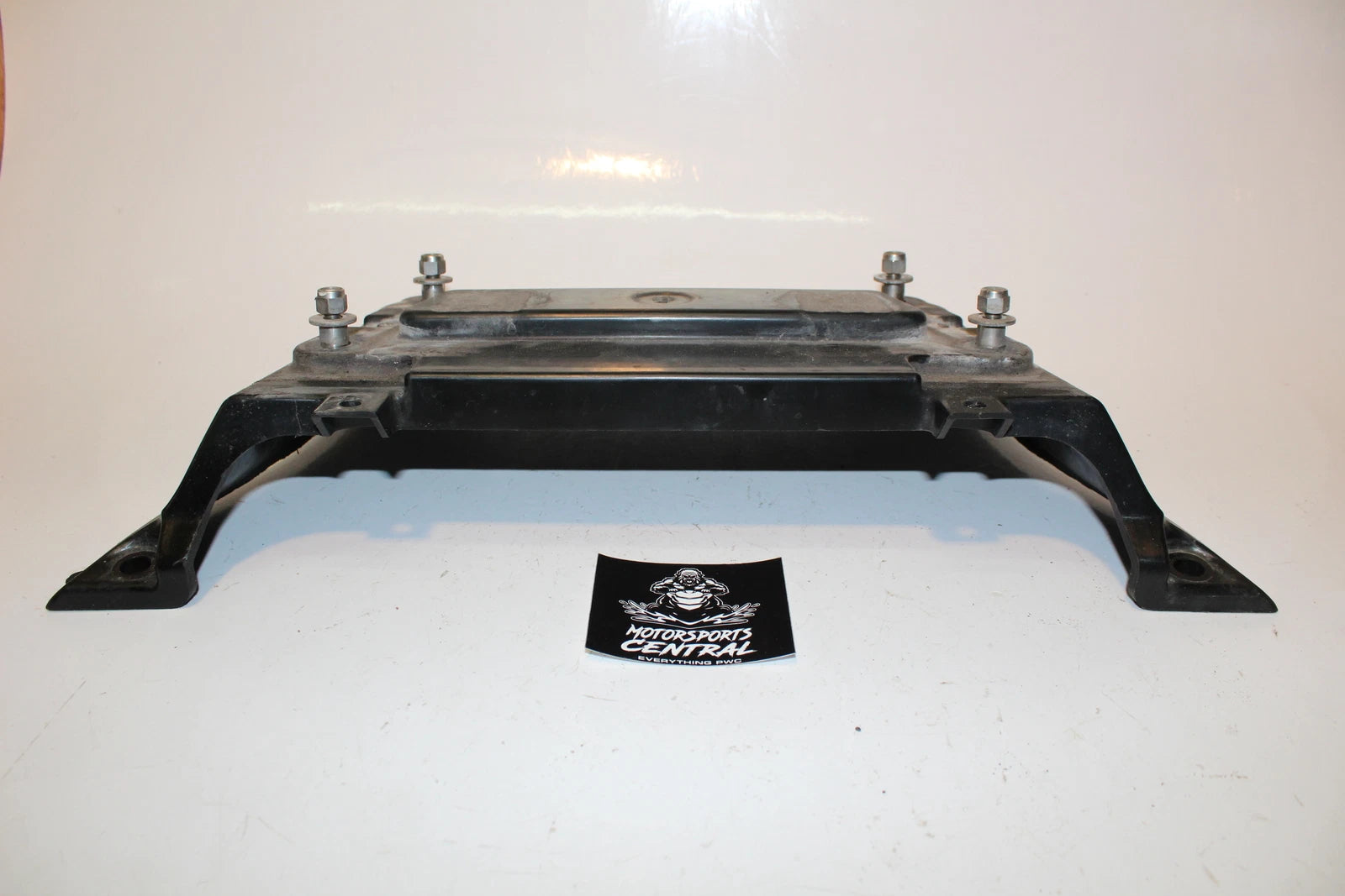 Seat Bridge Cross Plate Bracket for Honda Aquatrax R12X (2002–2007) 77361-HW3-670