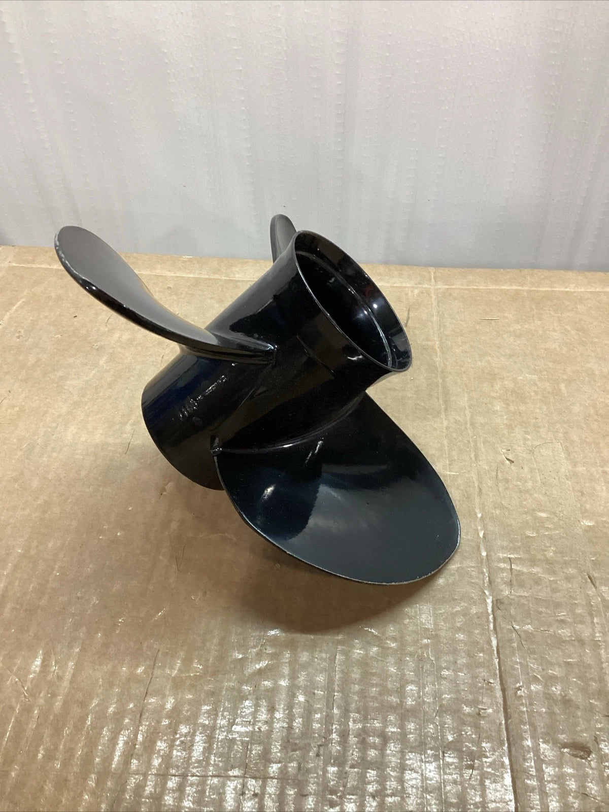 Solas Amita 3 Blade Propeller 10.3x12P 4211-103-12 for Marine (Used)