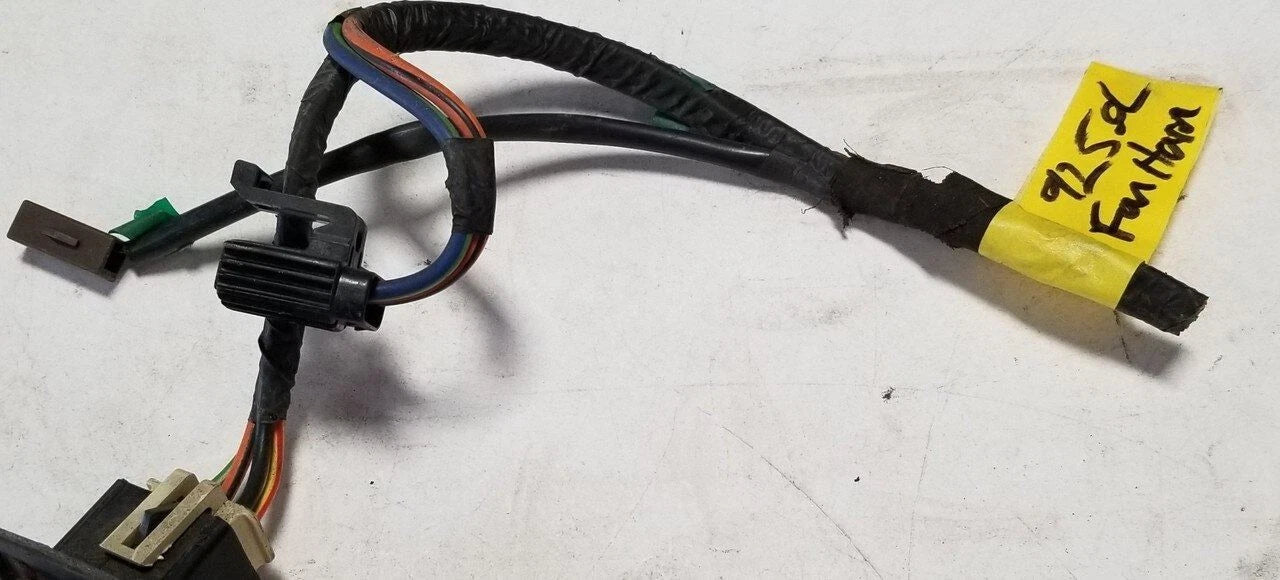 Blower Motor Wire Pigtail for Thunderbird Cougar V8 5.0L (1989–1993)
