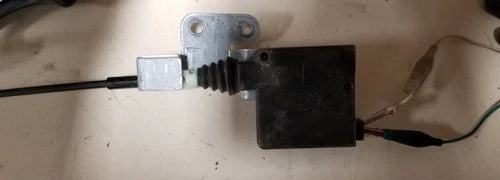 Trunk Boot Latch Lock Actuator with Cable for Jaguar XK8 XKR (1997–2002)