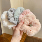 Set of 4 Compact Plush Hair Accessories for Effortless Styling