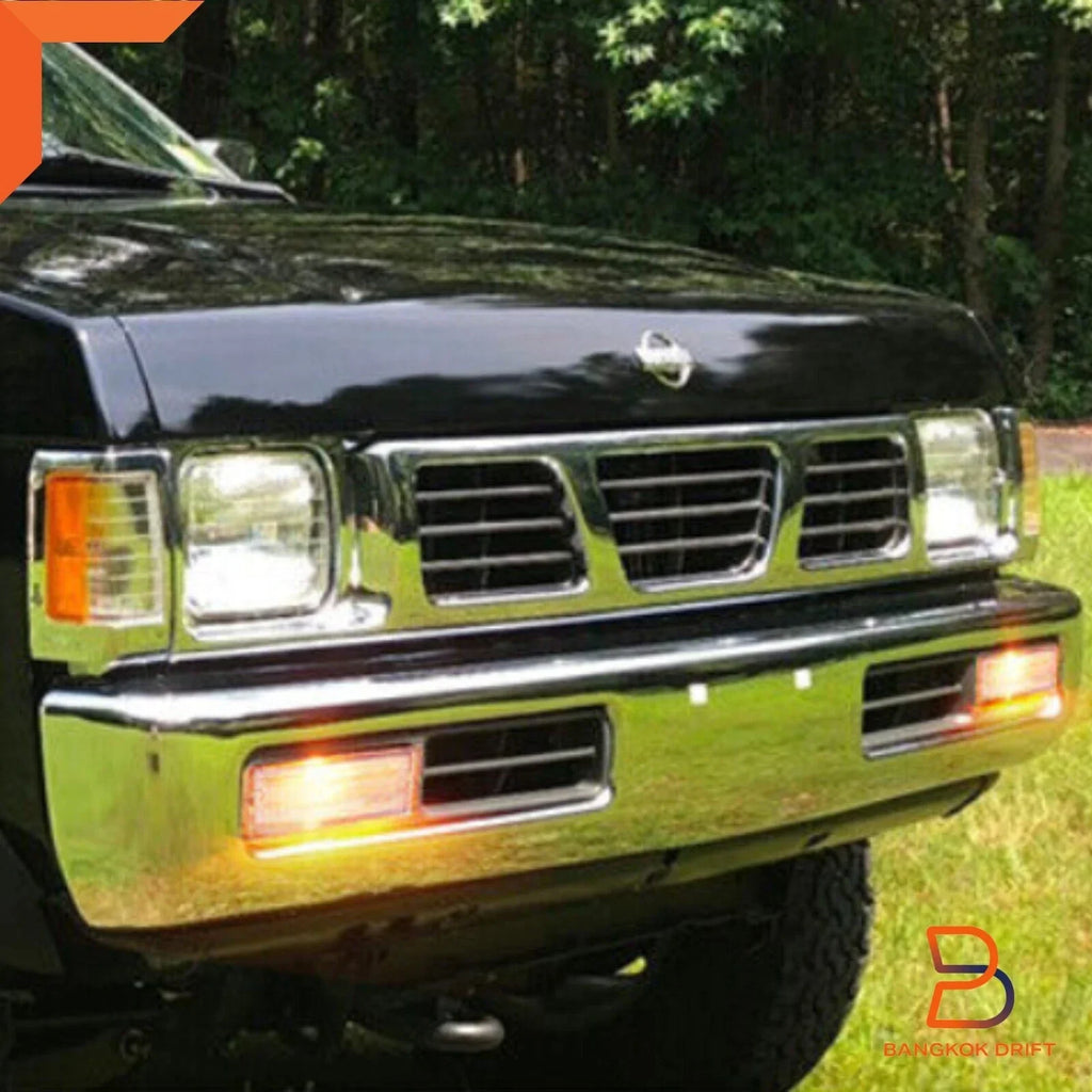 Clear Front Indicator Light for Nissan D21 Navara & Pathfinder (1987-1997)