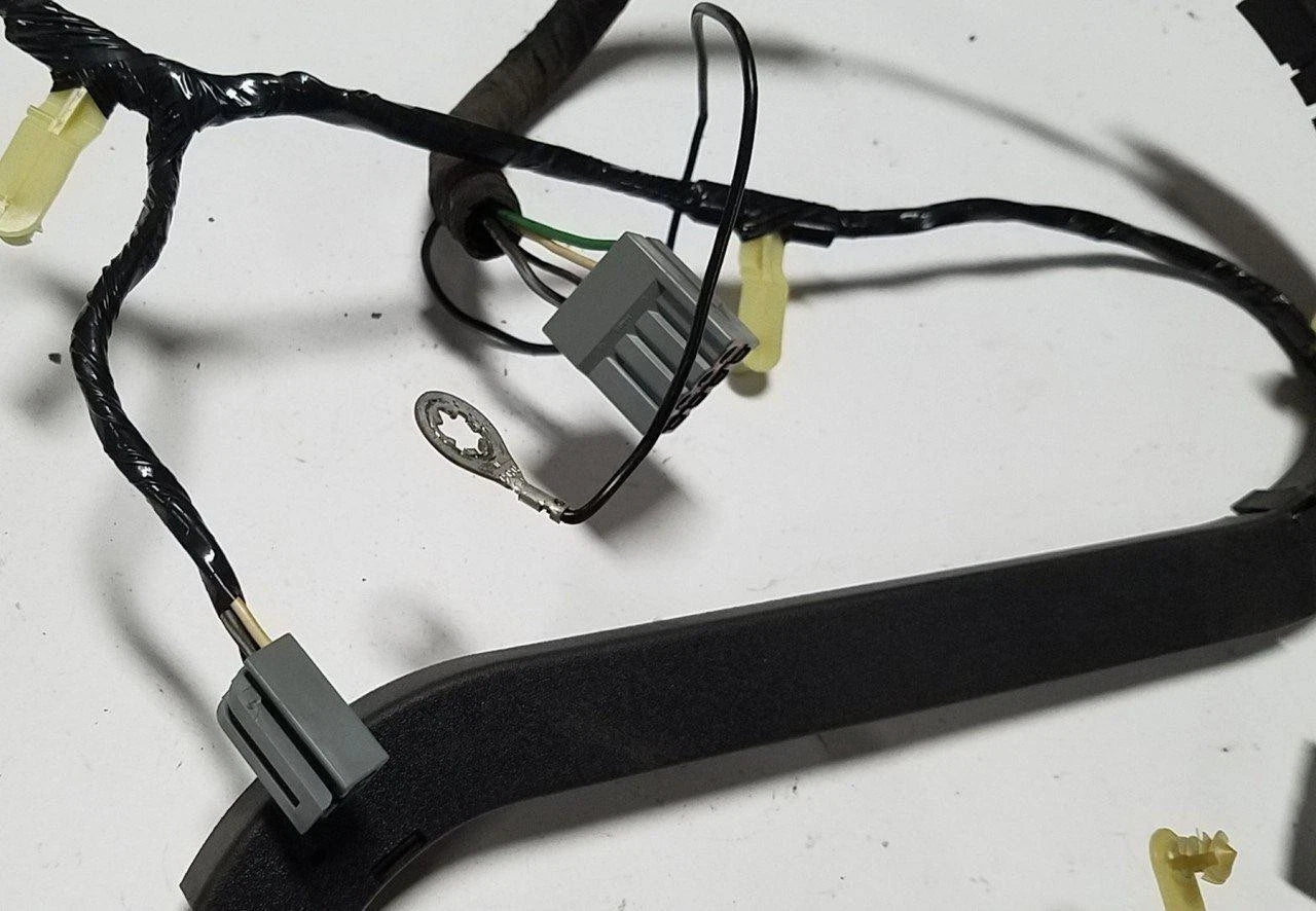 Trunk Luggage Compartment Wire Harness for Lincoln Mark VIII (1997–1998)