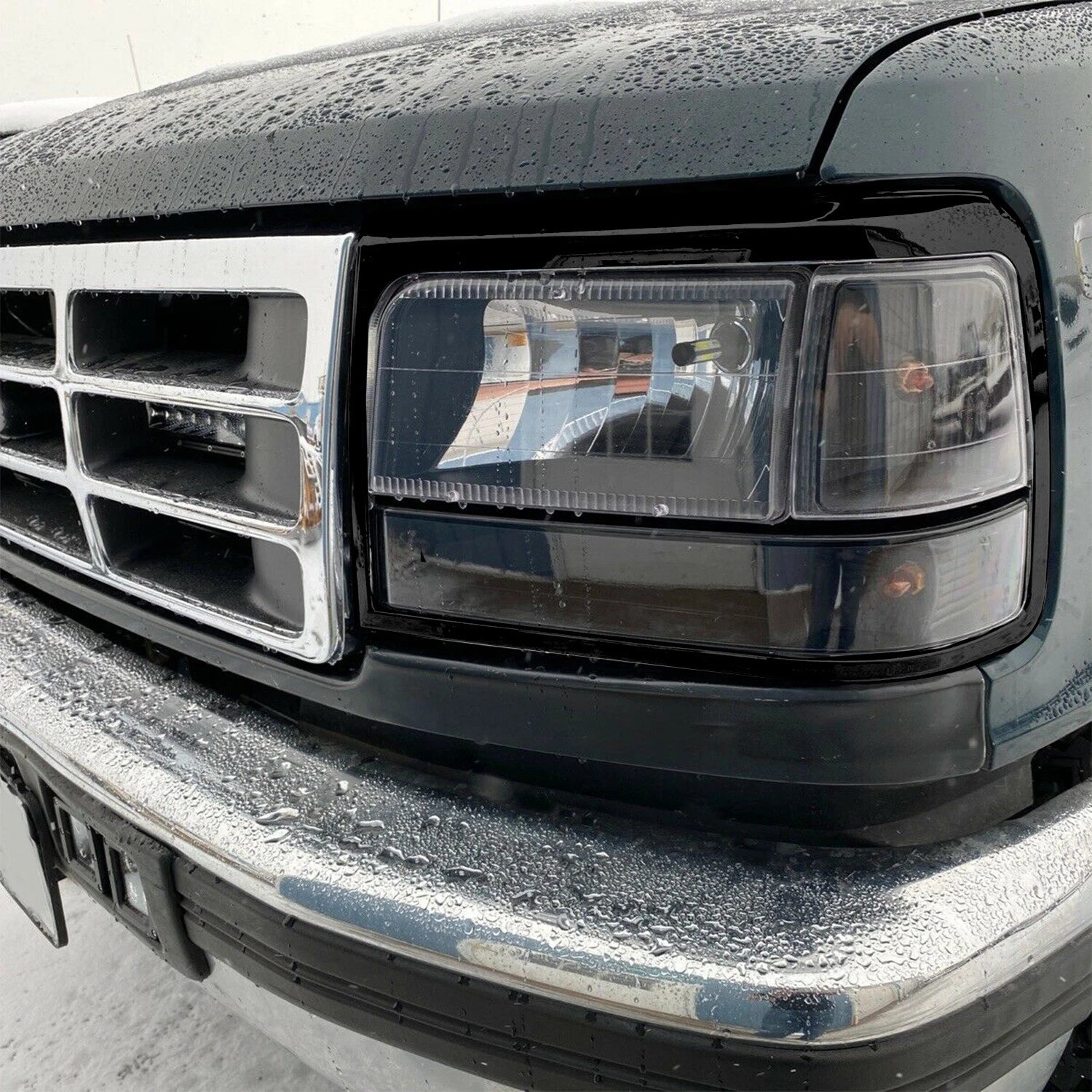 Headlight Trim Bezel Pair for Ford Bronco F150 F250 F350 (1992–1996)