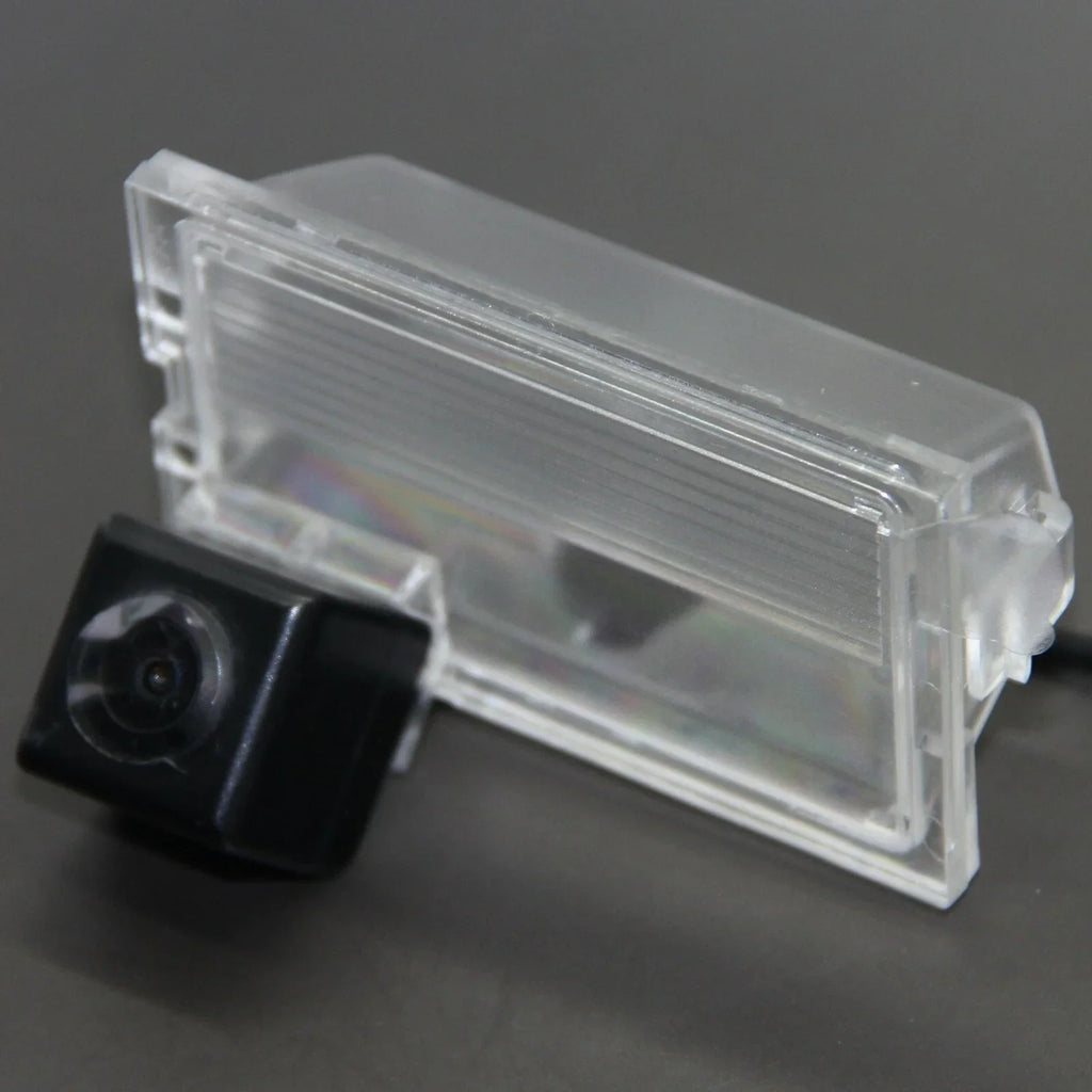 Rear View Backup Camera for Land Rover Freelander (2006–2010)