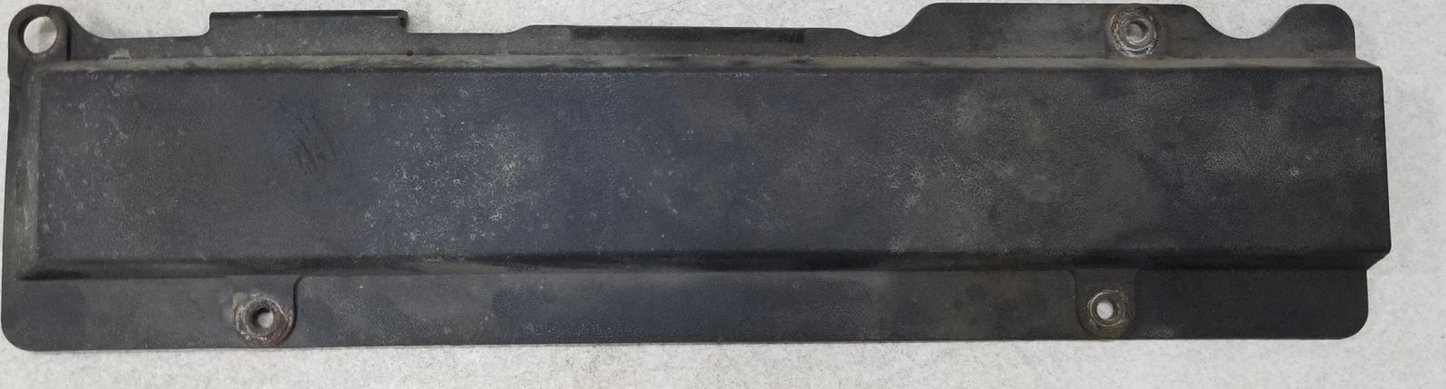 Front Valve Cover Finishing Plate for Lincoln Continental (1995–1997) F50E-6P068