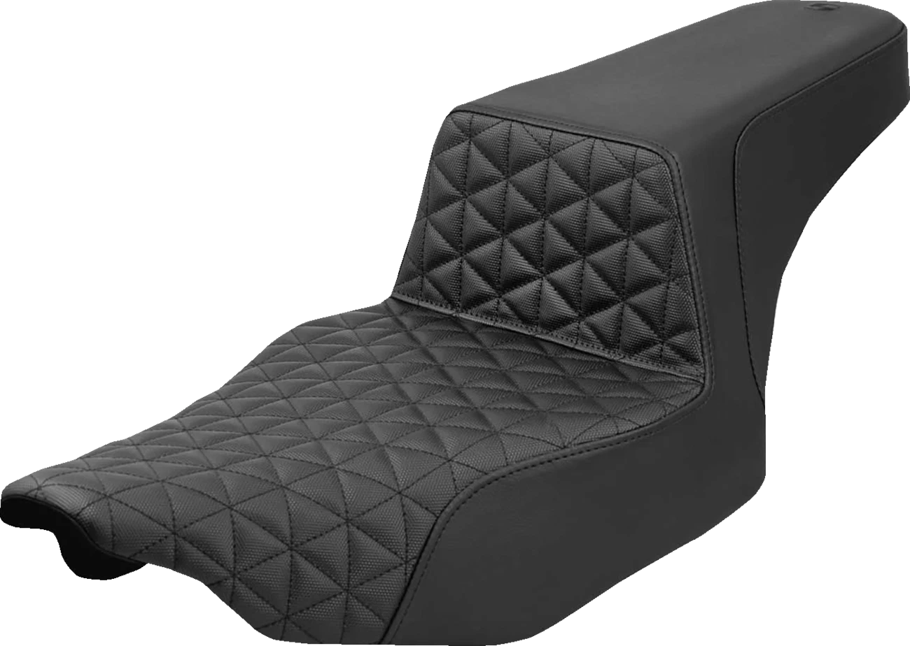 SADDLEMEN Extended Step-Up Seat for FLH/FLT (2023–2025) - Tri-Gripper Black