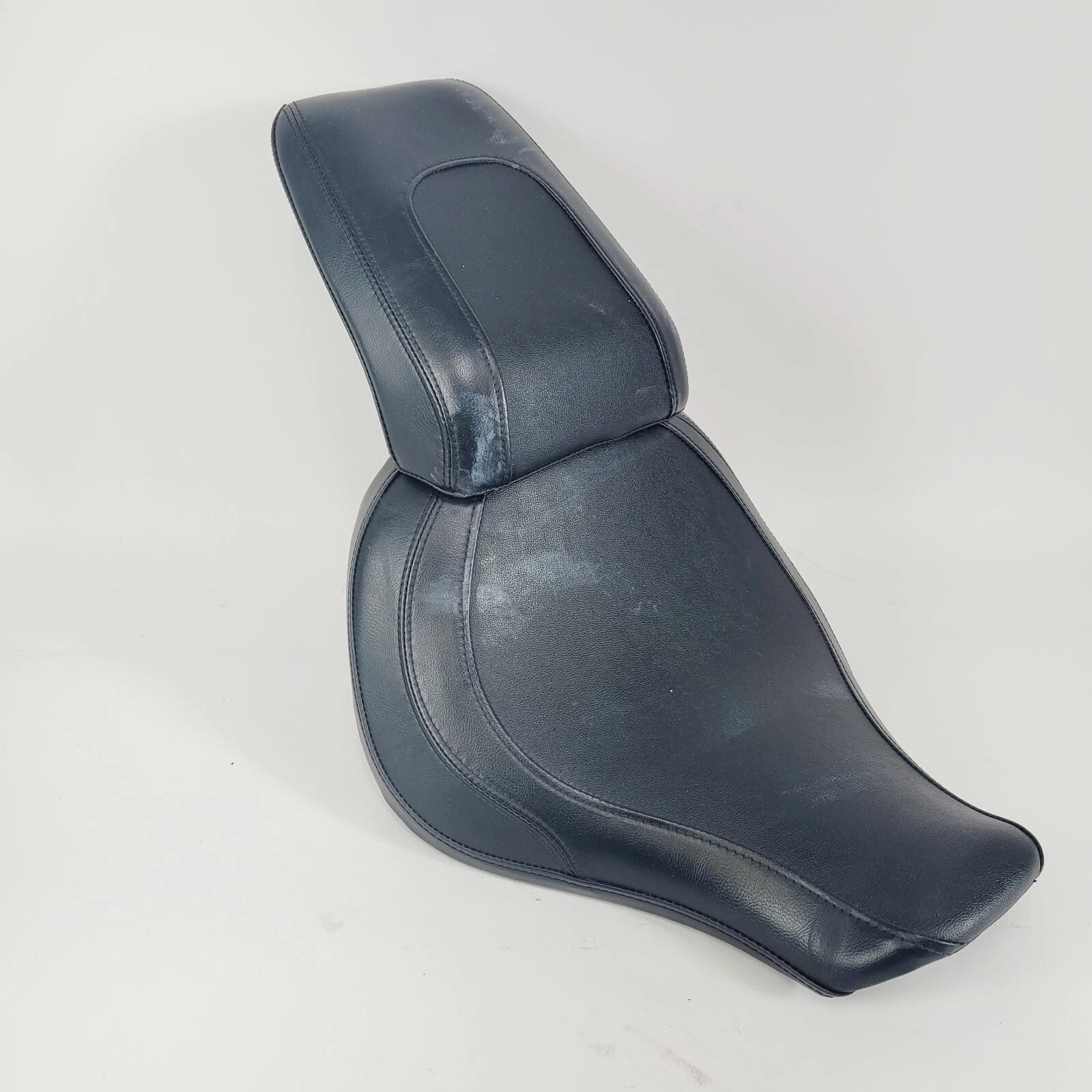 Riders Seat and Pillion Seat for Harley Davidson Softail & Fatboy (2018–2022)