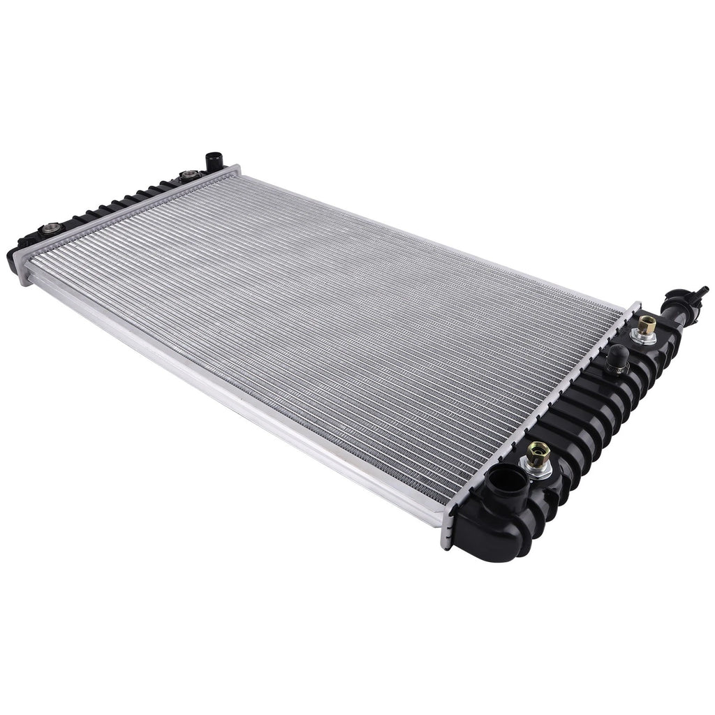 Radiator for Chevrolet Express 1500 2500 3500 (1996–2002) CU2042