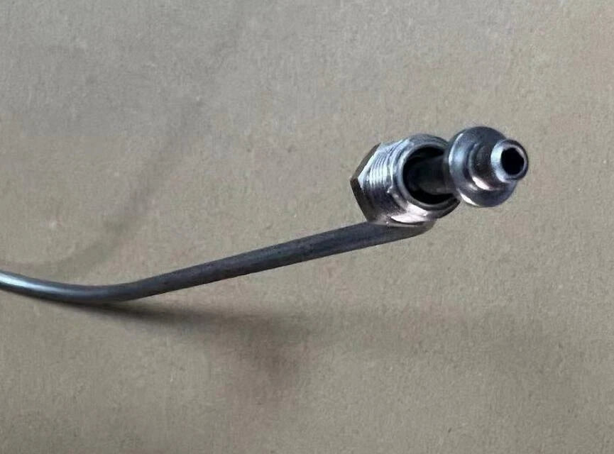 Hydraulic Trim Hose for OMC/Volvo SX-M (1994–Present) 3857523
