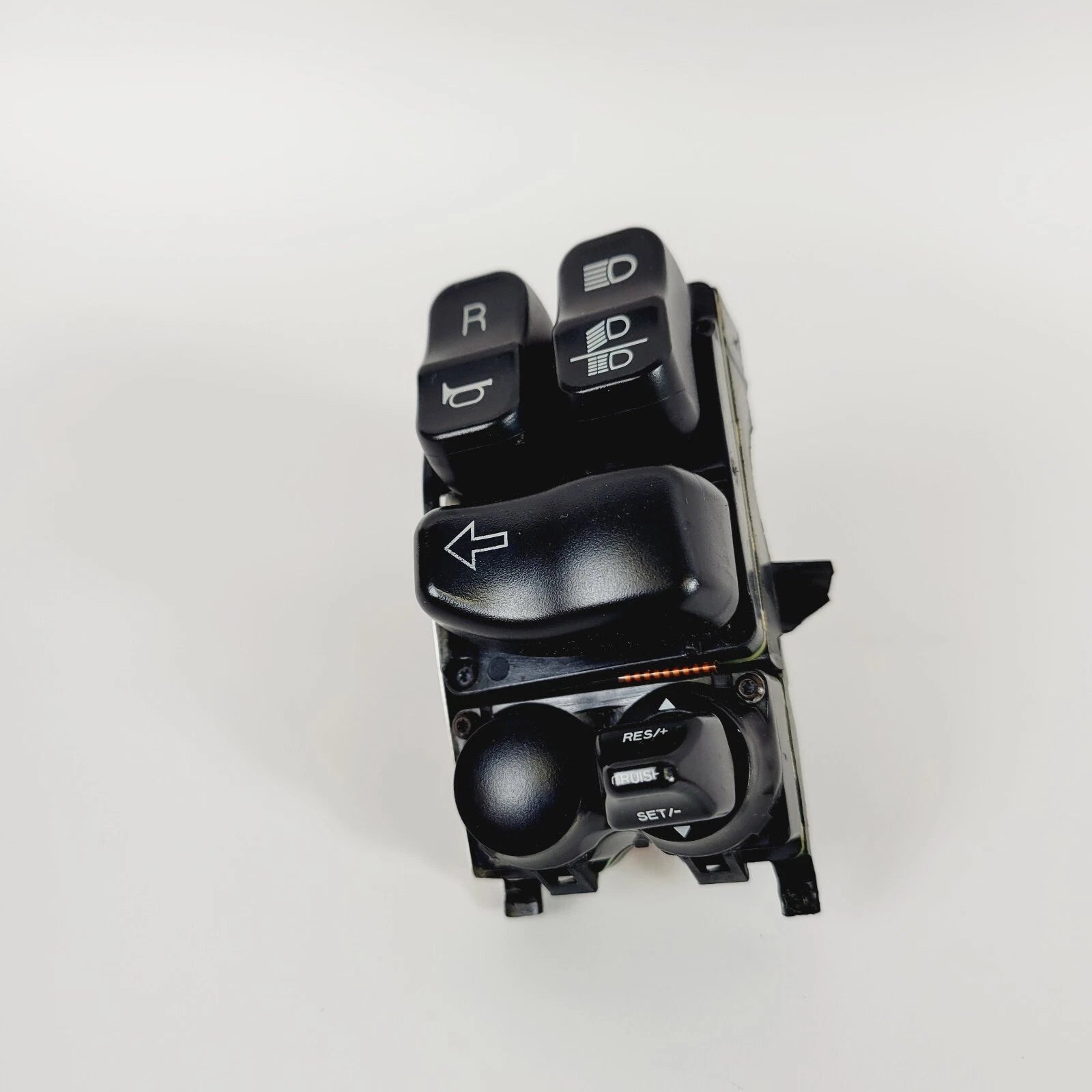 Left Hand Control Switch Pack for Harley Davidson Freewheeler (2015–2024) 71500237