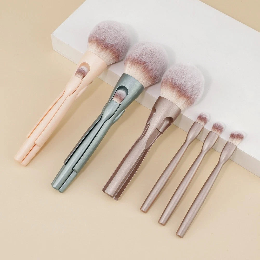 4 in 1 Magnetic Makeup Brush Set for Travel (Compact 18.5 cm)