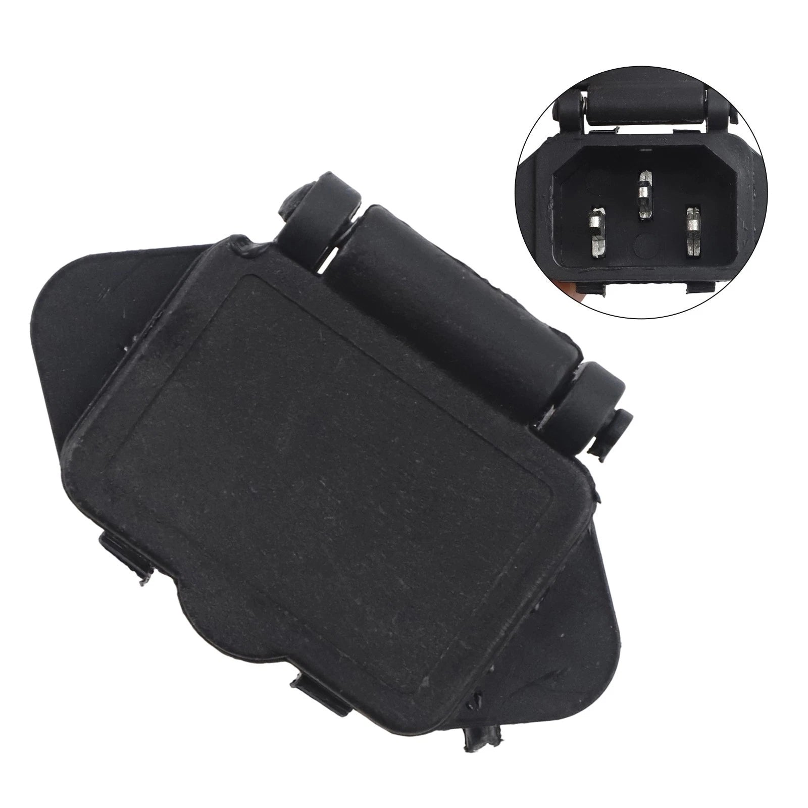 12V DC Charging Port with Wire for Agricultural Sprayer (2010–2023)