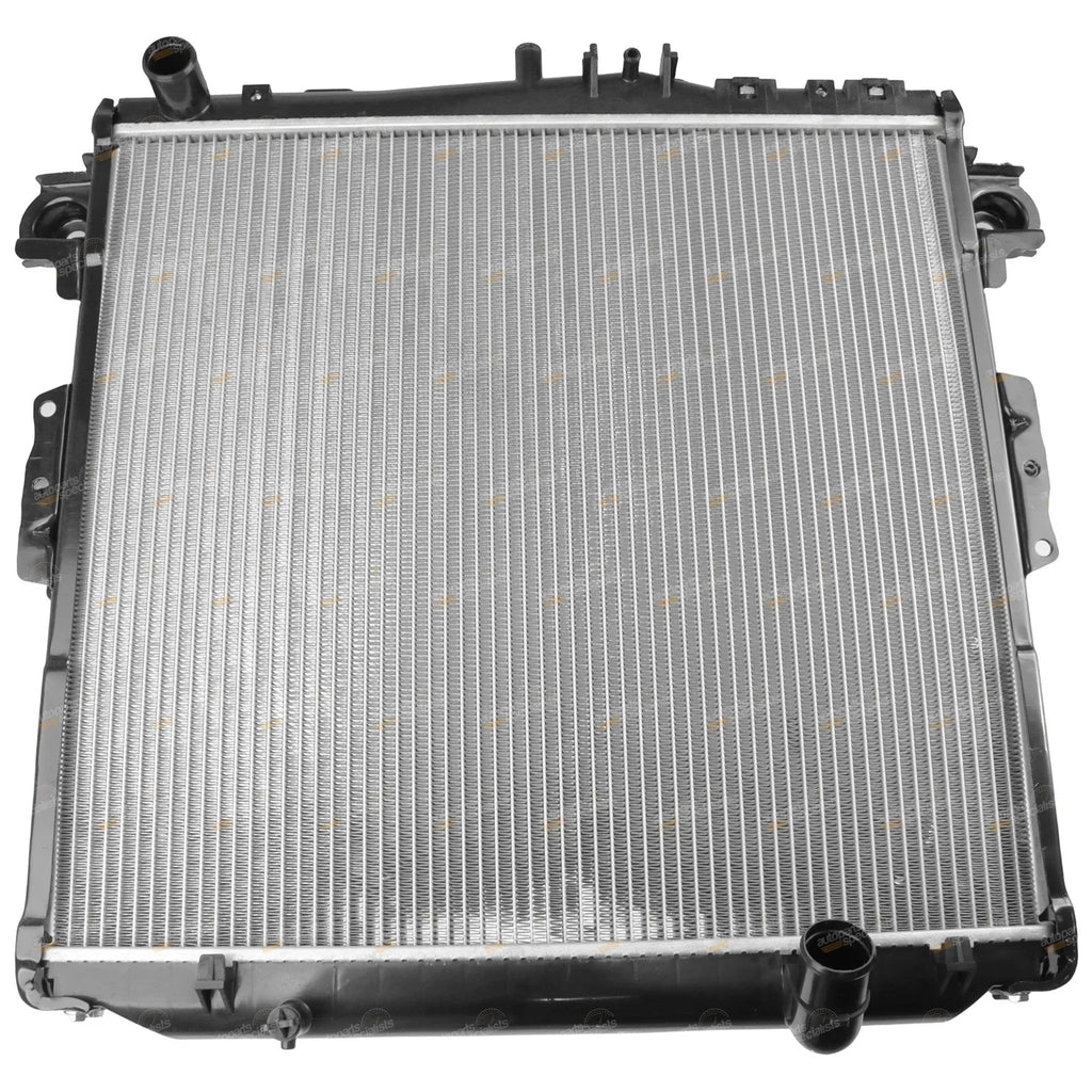 Alloy Radiator for Toyota Landcruiser 76/78/79 Series 1VDFTV (2007���2016)