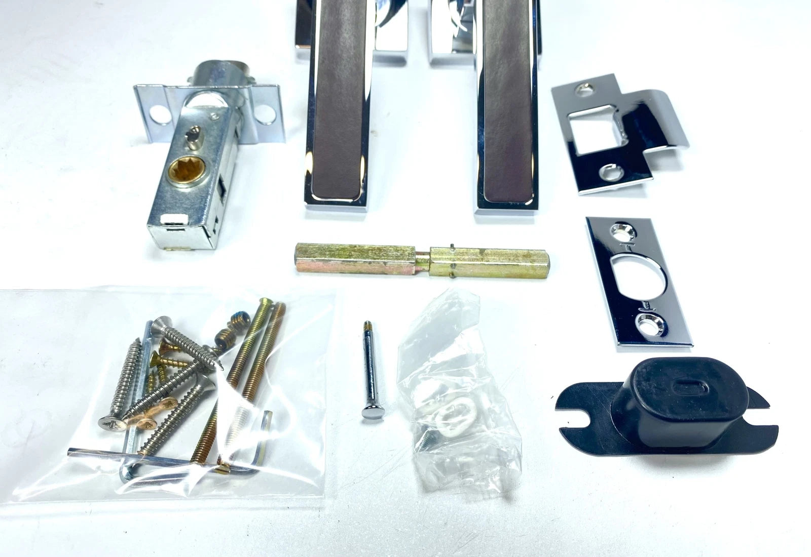 Chrome Door Lever Handle for Turning Style Designs R1530 (RHD)