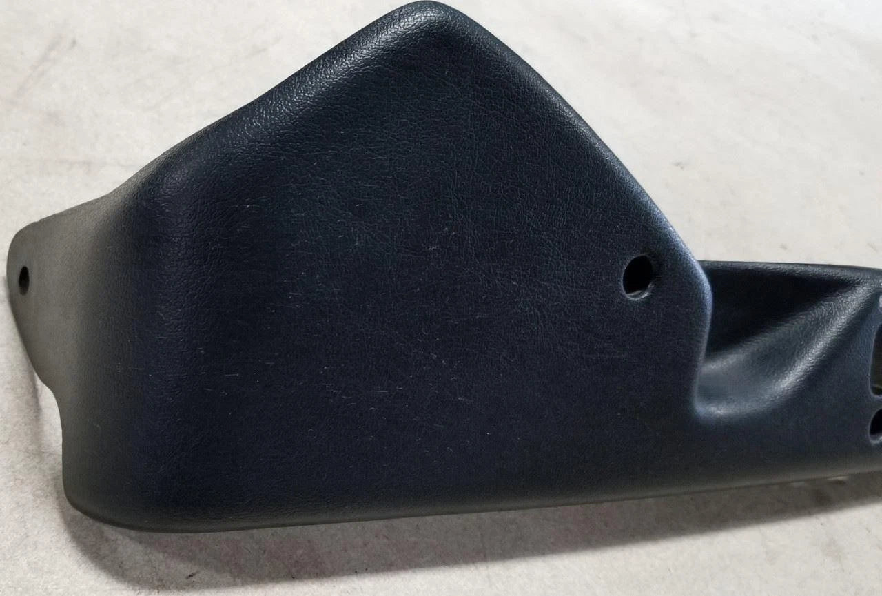 Seat Switch Trim RH for Ford Thunderbird SC (1989–1995)
