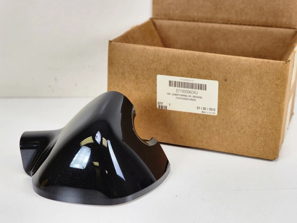 Vented Lower Leg Fairing Right Cap for Harley Touring (2000–2013)