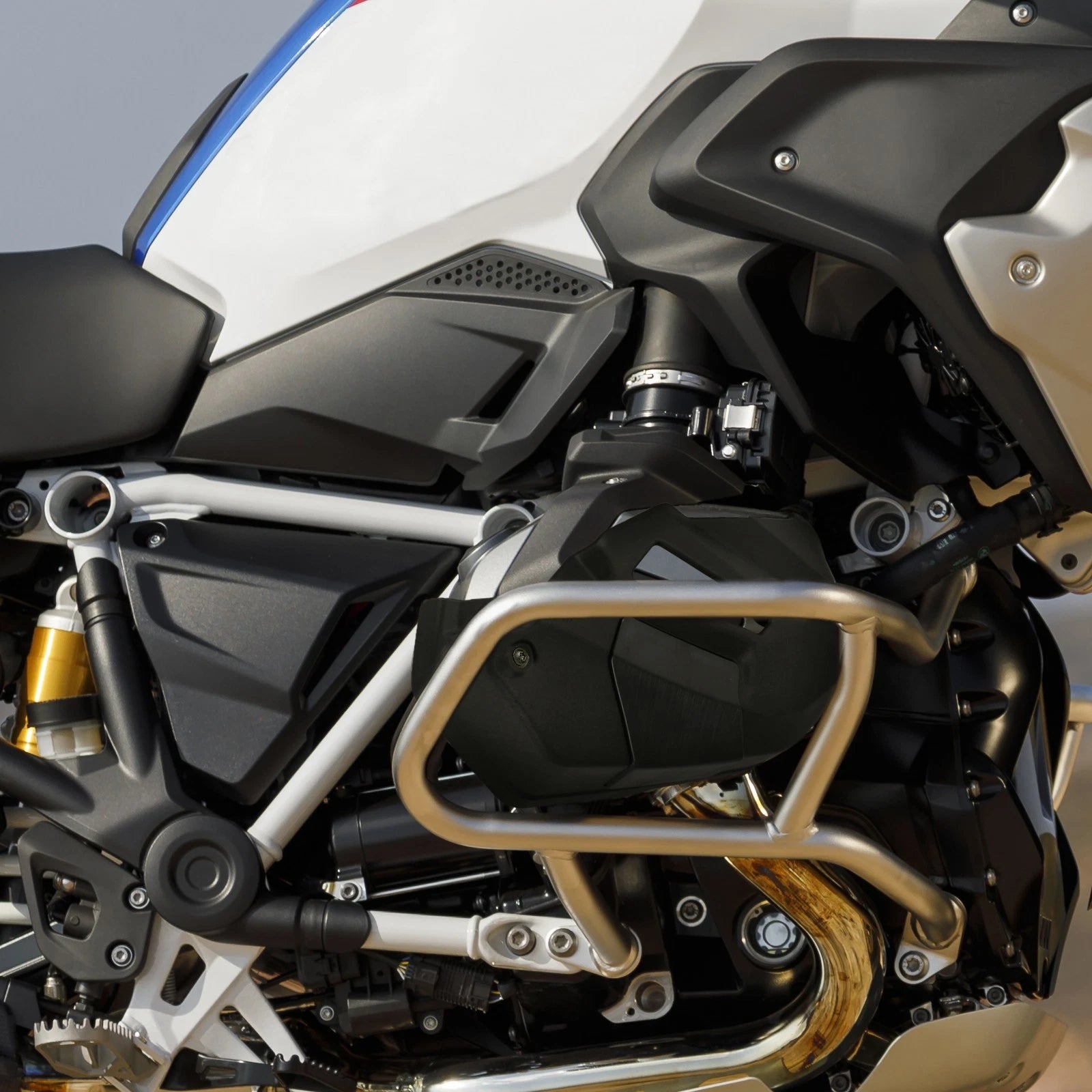 Cylinder Head Guards for BMW R1250GS LC R1250R R1250RT R1250RS (2019–2020)