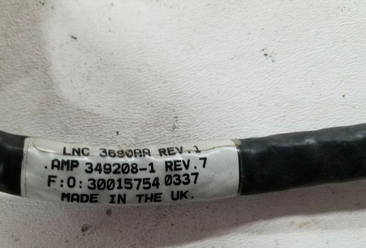 Positive Battery Cable for Jaguar XJ8 XJR VDP XK8 XKR (1998–2003) LNC3690AA LJE3690