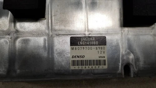 Engine Control Module ECU PCM ECM LNG1410BD for Jaguar XJ8 (2000–2003)