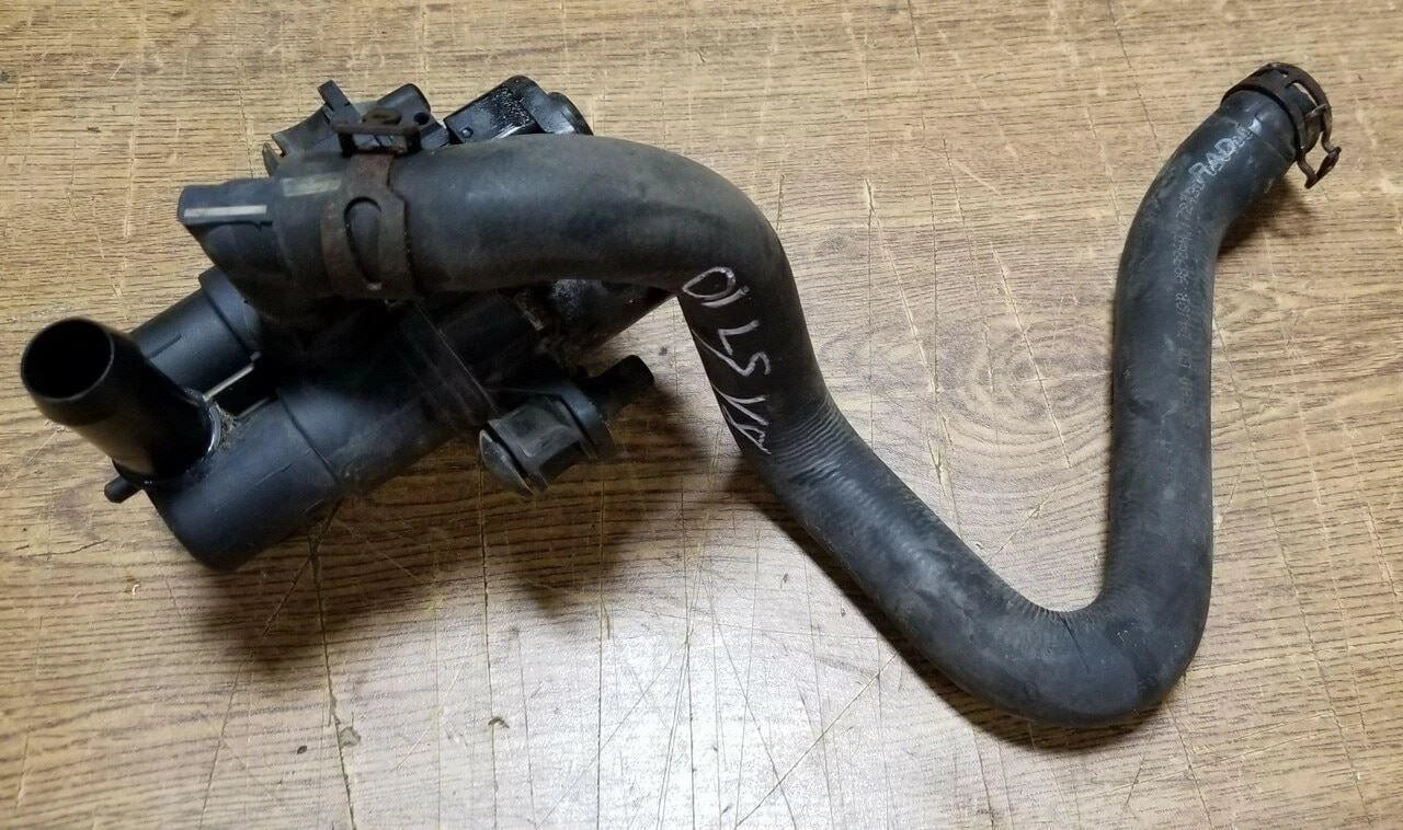 Heater Aux Control Valve for Lincoln LS (2000–2002)