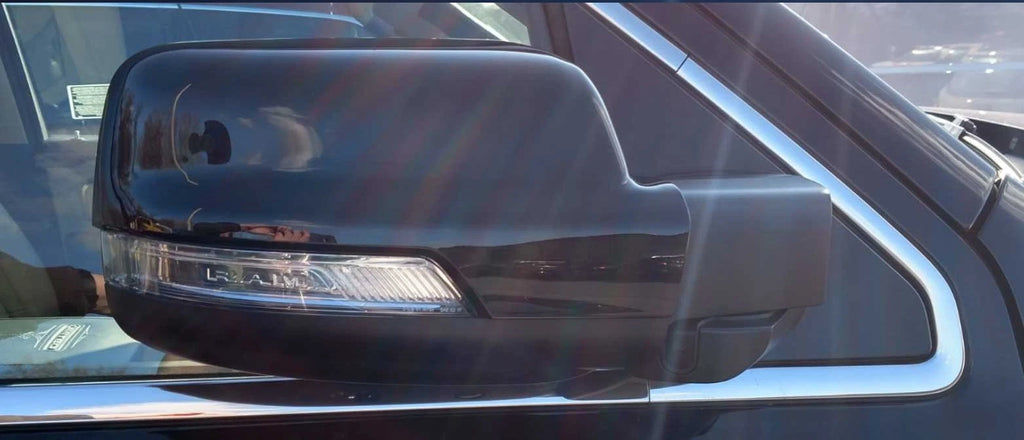 Mirror Covers Top Half Set Gloss Black with Turn Signal for Ram 1500 (2019–2021)