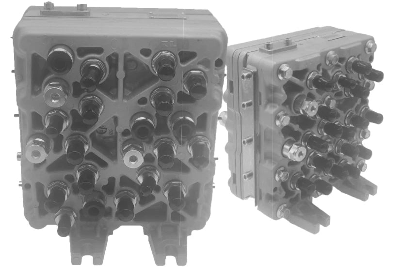 Shuttle Valve 4468337 4486321 for Hitachi ZX200 ZAXIS200-E ZAXIS230LC ZAXIS250 (2000–2023)