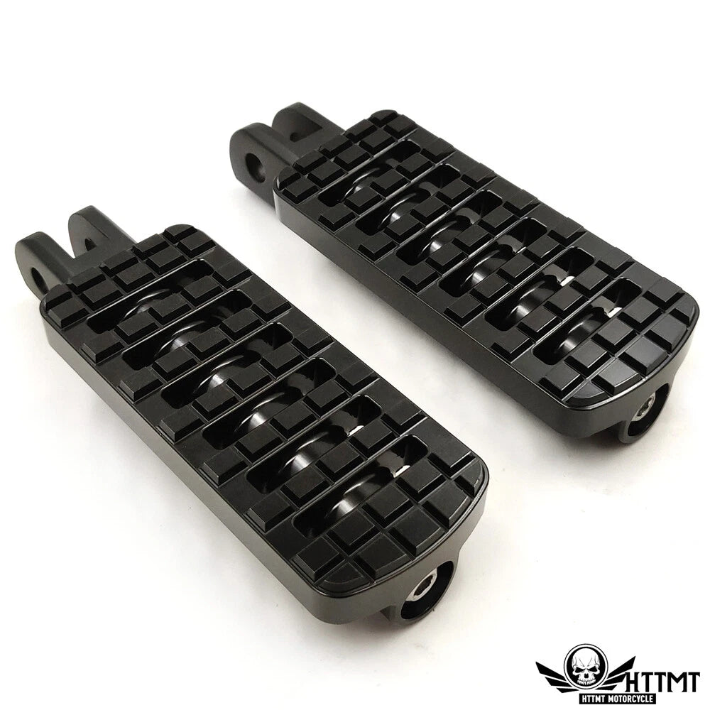 Black Dominator Footpegs for Harley FXBB FXBR FXBRS FXLR (2018–2019)