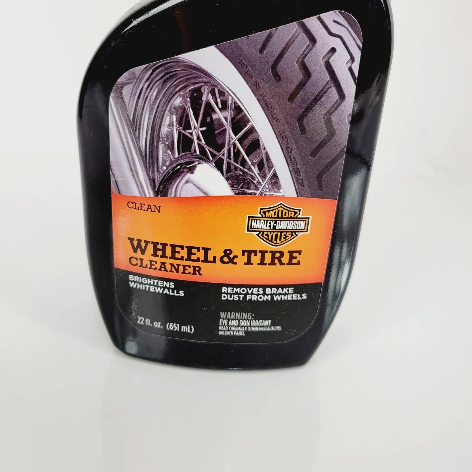 Wheel & Tire Cleaner for Harley-Davidson (93600121) 22 Fl. oz