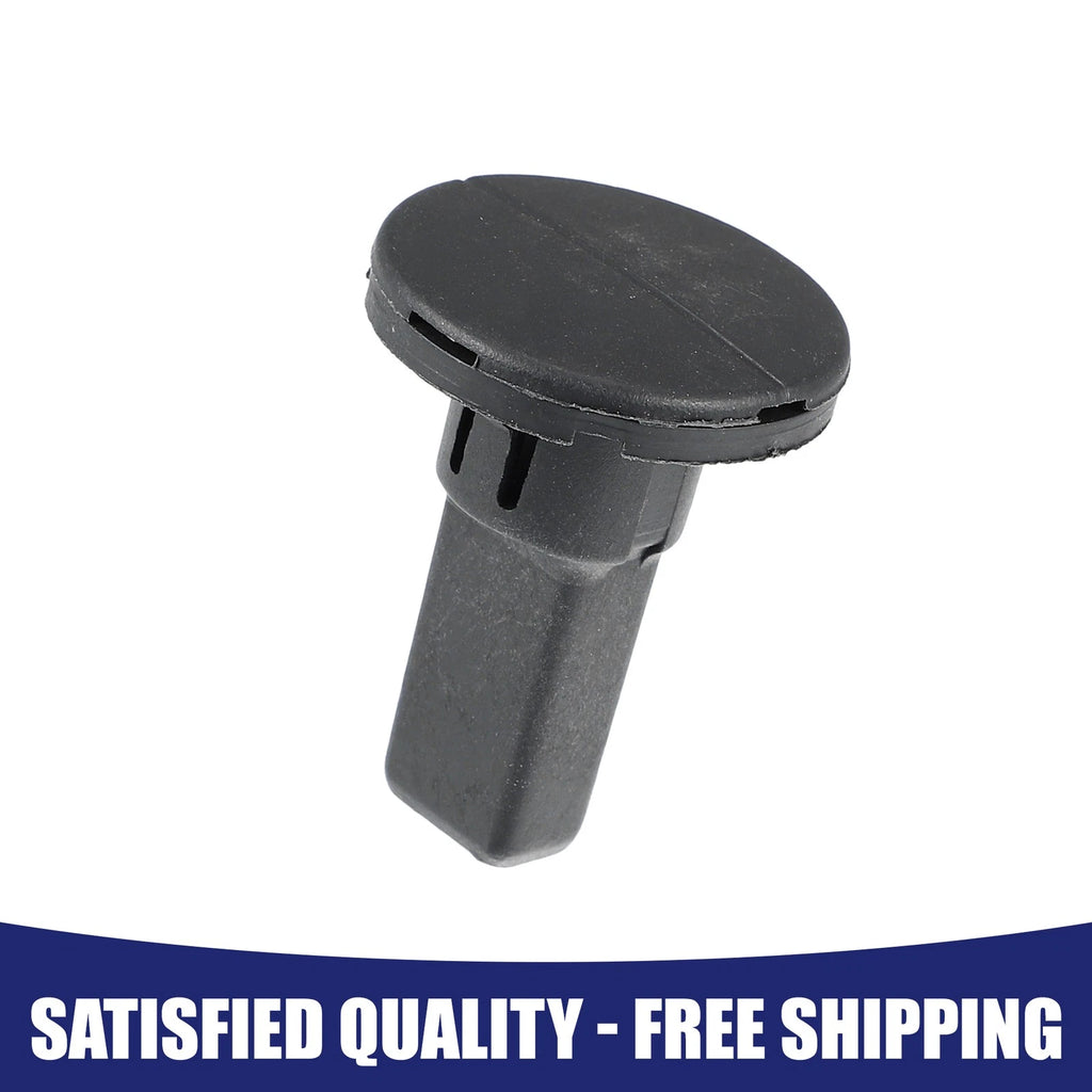Upper Radiator Mount Bushing Bracket for BMW (17117596922)