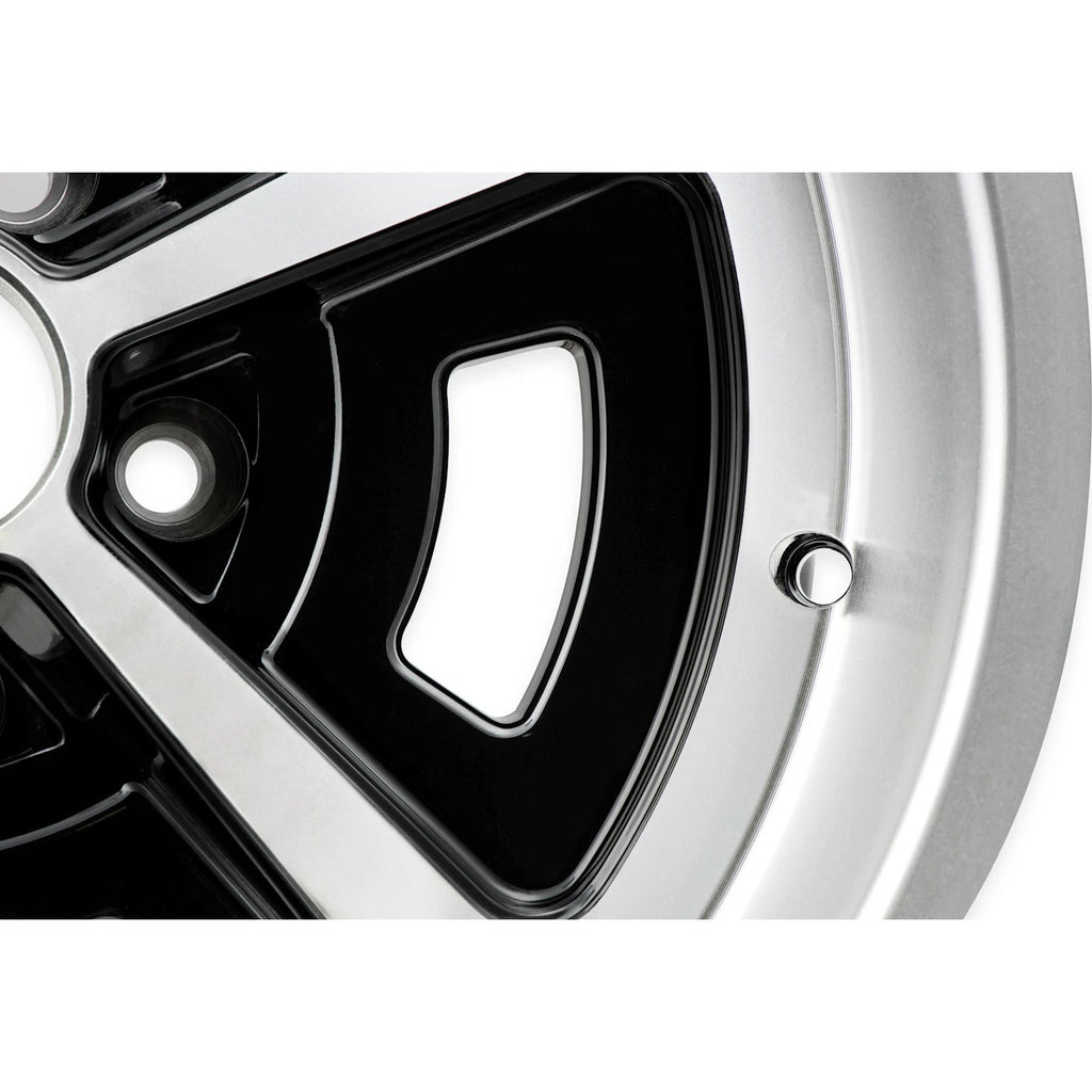 17 Inch HK Wheels for Make Model